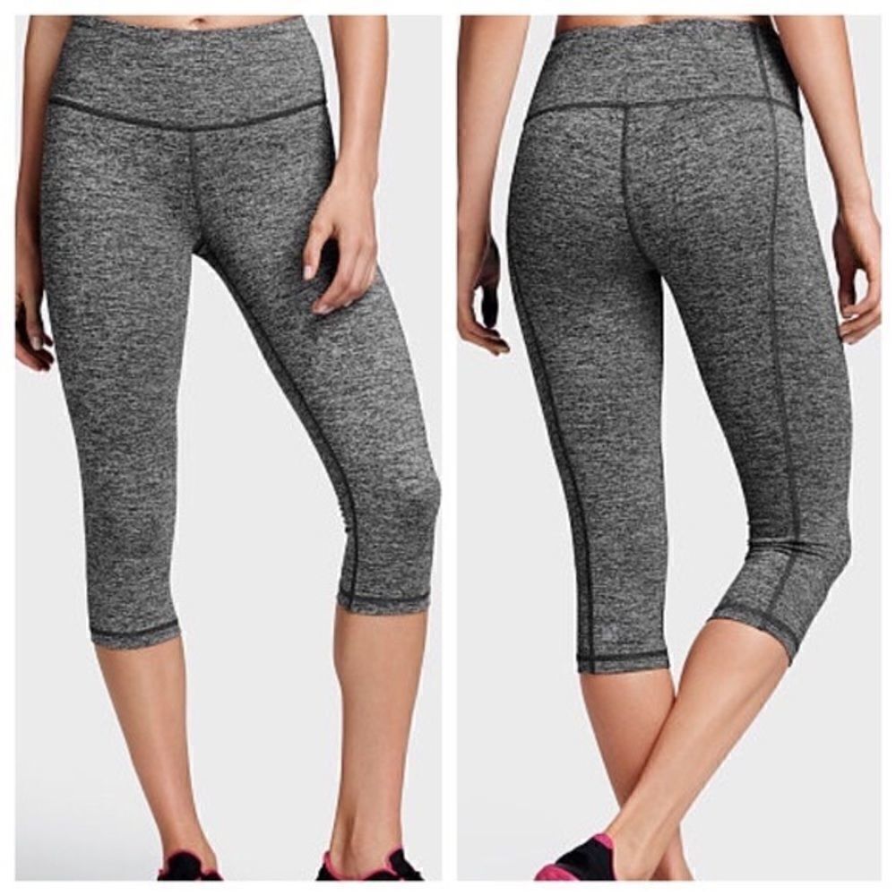 Knockout by Victoria’s Secret Gray Marled Cropped Legging XS